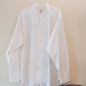 Men's tuxedo shirt. 20 x 36 tall. White